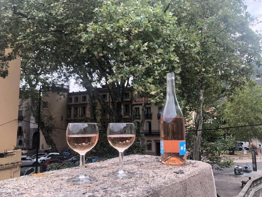 Au Coeur De Ville Avec Terrasse Céret Buitenkant foto